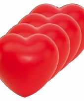 4x stressballen rood hartjes vorm 8 x 7 cm